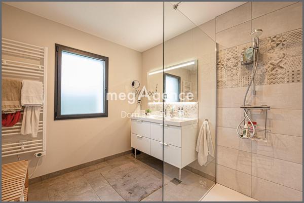 Maison à Perros-Guirec, 22700 - 4 pièces 130m²