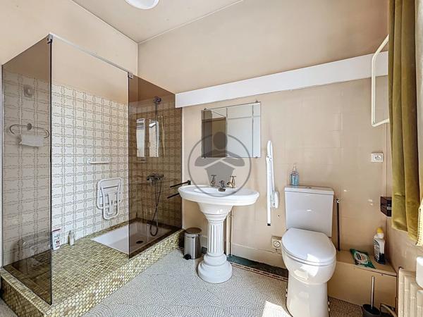 Vente Maison 9 pièces 276 m2 à Saint-Quentin