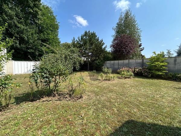 Vente Maison 9 pièces 276 m2 à Saint-Quentin