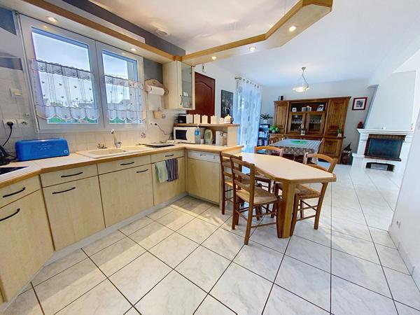 Maison 3 chambres idéalement située sur Tiercé