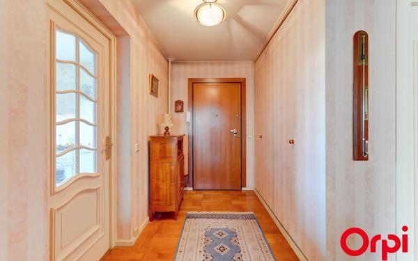 Appartement à vendre    2 pièces • 63,02 m2 Caluire-et-Cuire