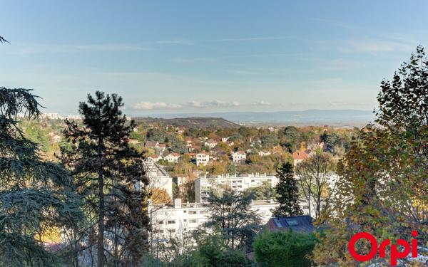 Appartement à vendre    2 pièces • 63,02 m2 Caluire-et-Cuire