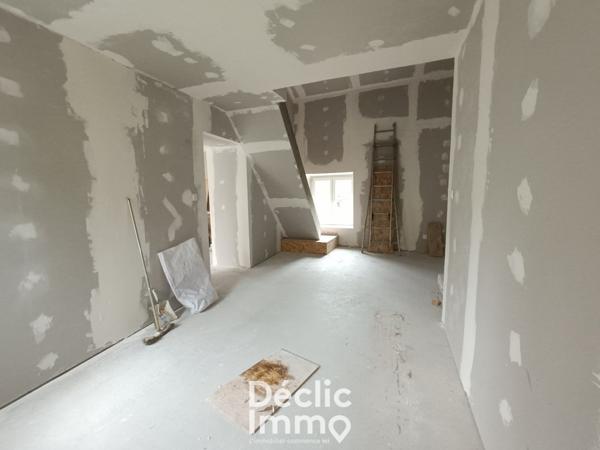 Vente maison Echallat, 83m² 130m² 3 pièces 128 400€