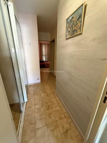Vente                                                      Appartement
                        
                     2 pièces                      48 m2                     à Clermont-l'Hérault