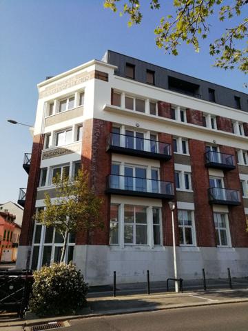 L'Adresse vous propose ce T2 meublé dans une résidence récente