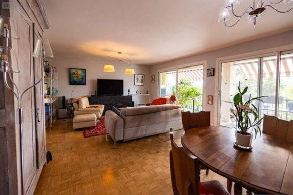 Appartement à vendre à Bordeaux en Gironde (33000), ref : 026/1004.