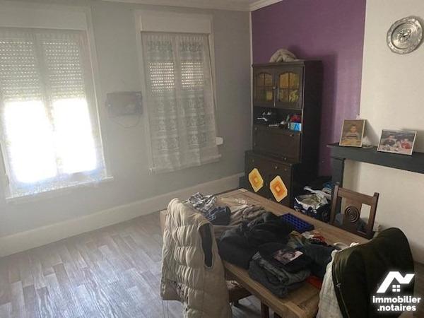 Bohain en vermandois - immeuble en plein centre-ville