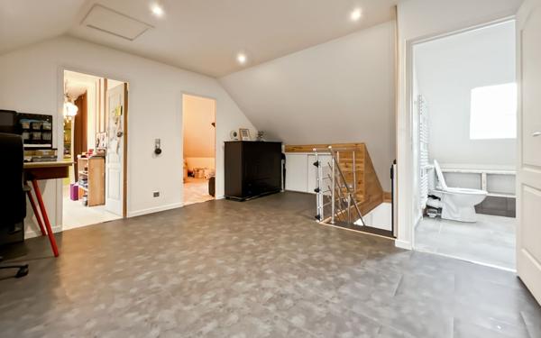 Maison à vendre    5 pièces • 114,20 m2 Beaugency