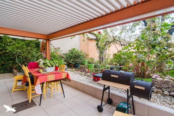 Maison à vendre |  Meyzieu |  7 pièces | 239,3 m²