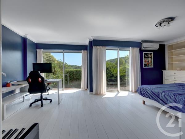 Maison à vendre  15 pièces - 518,80 m2 VALBONNE - 06