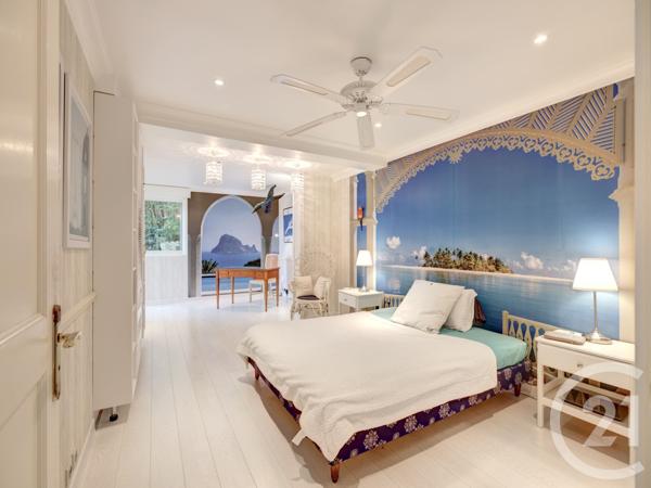 Maison à vendre  15 pièces - 518,80 m2 VALBONNE - 06