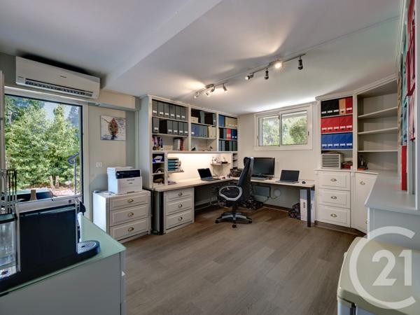 Maison à vendre  15 pièces - 518,80 m2 VALBONNE - 06