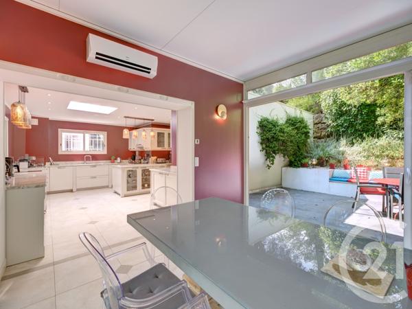 Maison à vendre  15 pièces - 518,80 m2 VALBONNE - 06