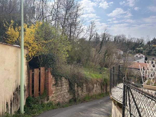 Vente                                                      Maison
                        
                     4 pièces                      54 m2                     à Jumeaux