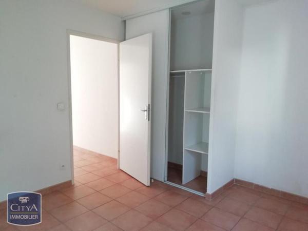 Appartement à louer 2 pièces 54.79m²