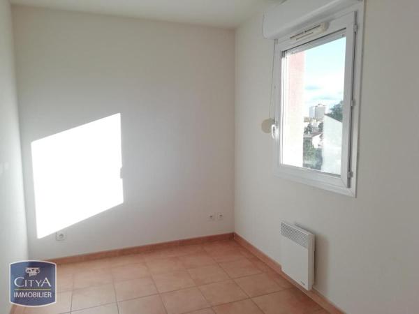 Appartement à louer 2 pièces 54.79m²