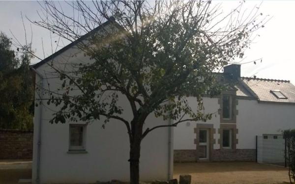 Maison à louer    3 pièces • 92 m2 Saint-Philibert