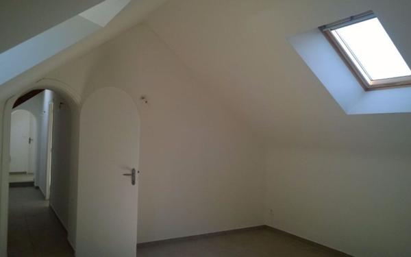 Maison à louer    3 pièces • 92 m2 Saint-Philibert