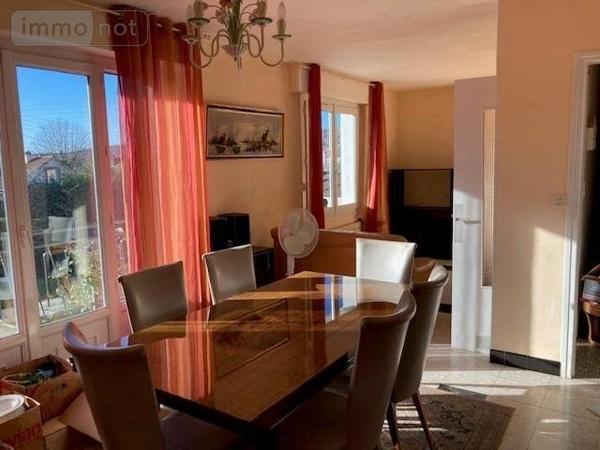 Maison individuelle à vendre à Petit-Couronne en Seine-Maritime (76650), ref : 76026-1090042