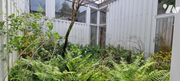 LOCAL COMMERCIAL SUR TERRAIN CONSTRUCTIBLE