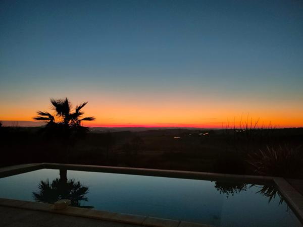 **À 15 minutes de Bergerac ? Maison avec belle vue dégagée et piscine**