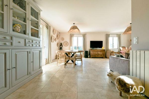 Maison à vendre 4 pièces 125 m² Uzès