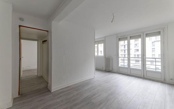 Appartement à louer    2 pièces •  Issy-les-Moulineaux