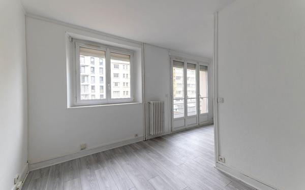 Appartement à louer    2 pièces •  Issy-les-Moulineaux