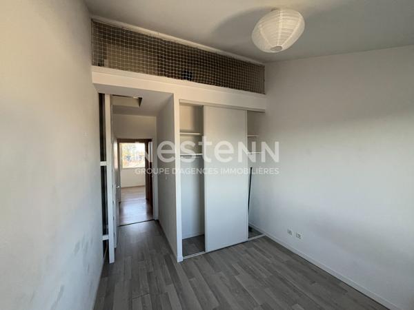 Coup de coeur à Sainte-Anne : Appartement avec garage, vue dégagée & ascenseur