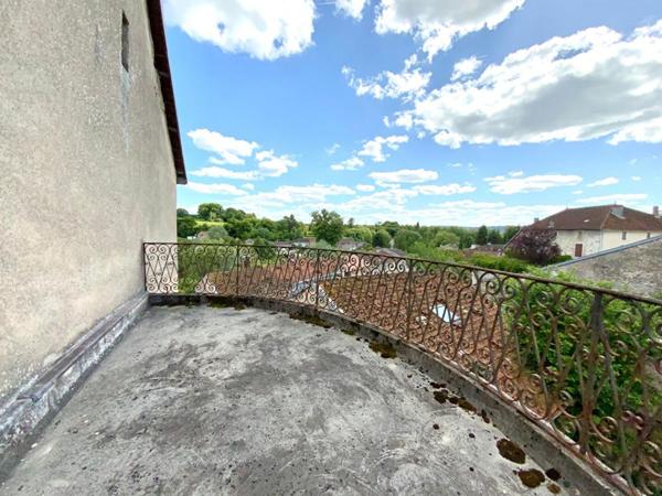 Ensemble immobilier Monthureux Sur Saone 310 m2
