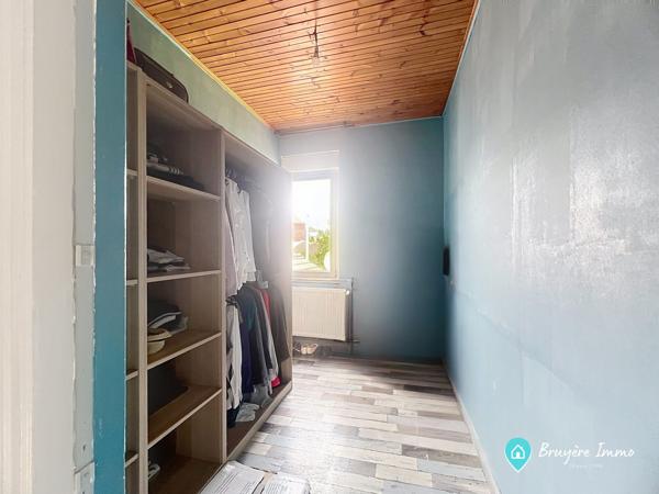 Maison semi individuelle avec garage