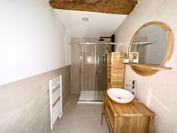 Appartement Loupian T3 57m² refait à neuf meublé