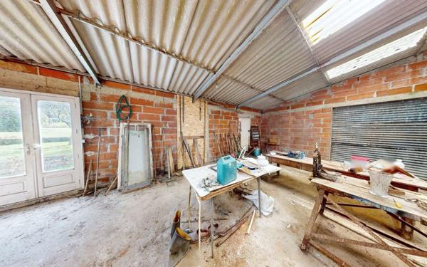 Maison à vendre    6 pièces •  Plouray