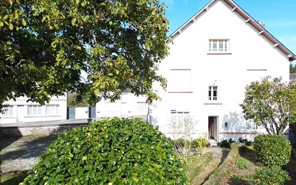 Maison à vendre    6 pièces •  Plouray