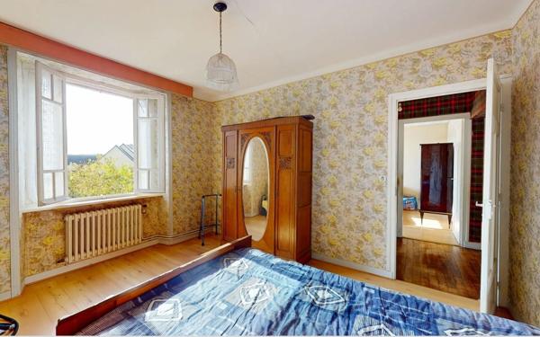 Maison à vendre    6 pièces •  Plouray