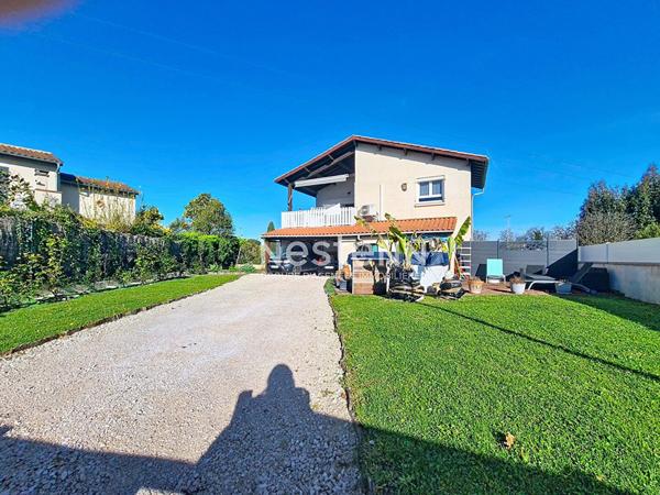 A VENDRE - ROQUETTES - Maison T5 de 109m² avec abri voiture et atelier