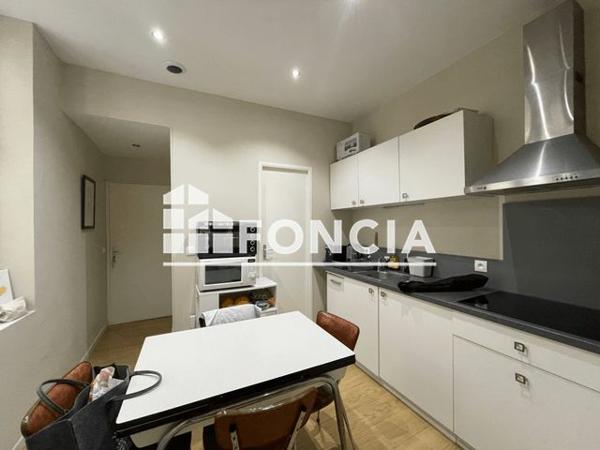 Location Appartement 2 pièces 45.72 m² - 36 RUE LIMOGEANNE Perigueux 24000