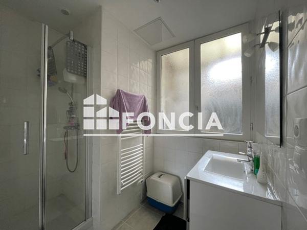 Location Appartement 2 pièces 45.72 m² - 36 RUE LIMOGEANNE Perigueux 24000