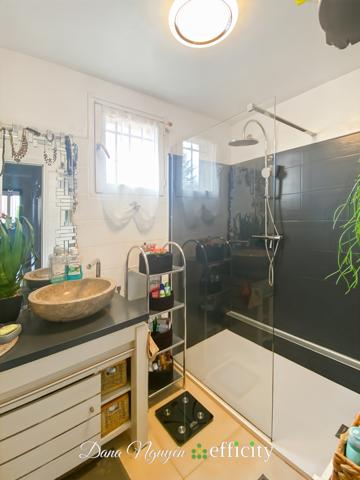 Maison 7 pièces - 180 m²