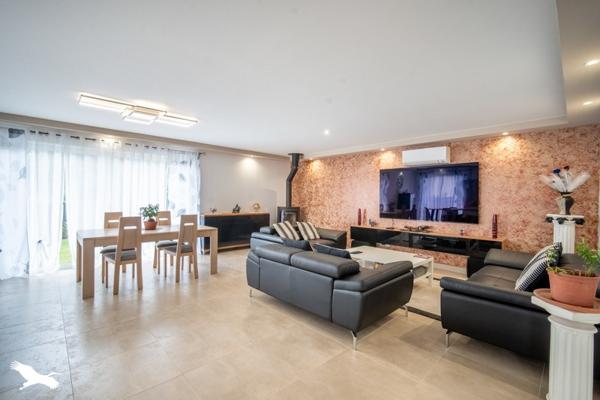 Maison à vendre |  Saint-Martin-de-Hinx |  4 pièces | 134 m²