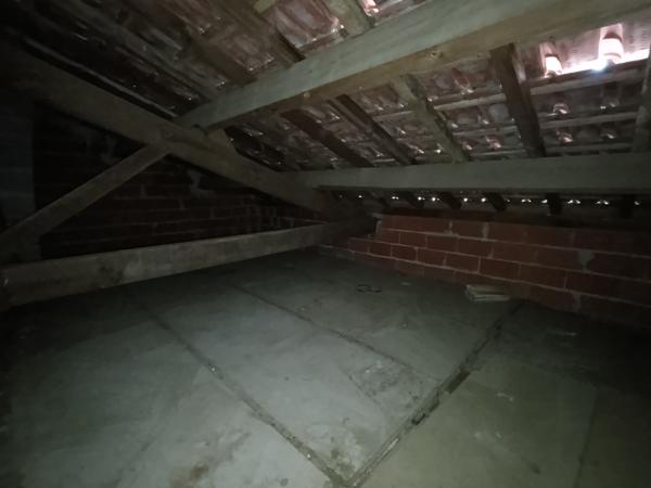 Appartement 3 pièces + combles en dernier étage