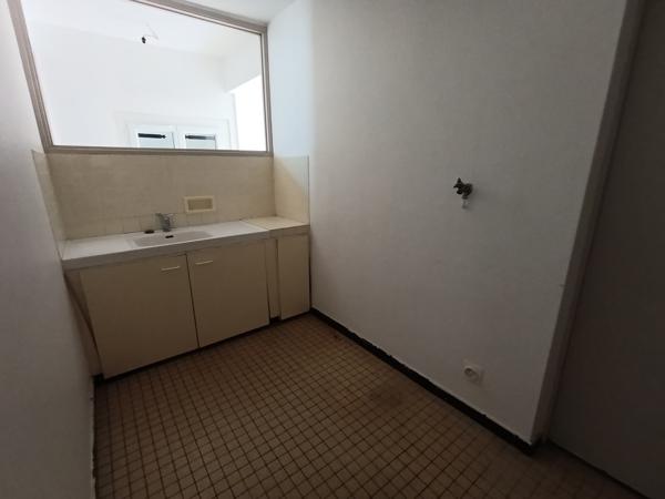 Appartement 3 pièces + combles en dernier étage