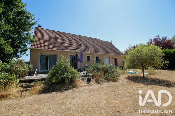 Maison à vendre 6 pièces 120 m² Bois-le-Roi