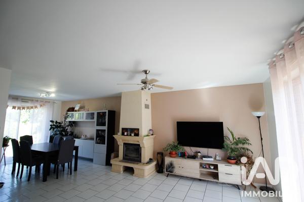 Maison à vendre 6 pièces 120 m² Bois-le-Roi