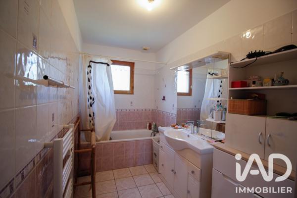 Maison à vendre 6 pièces 120 m² Bois-le-Roi