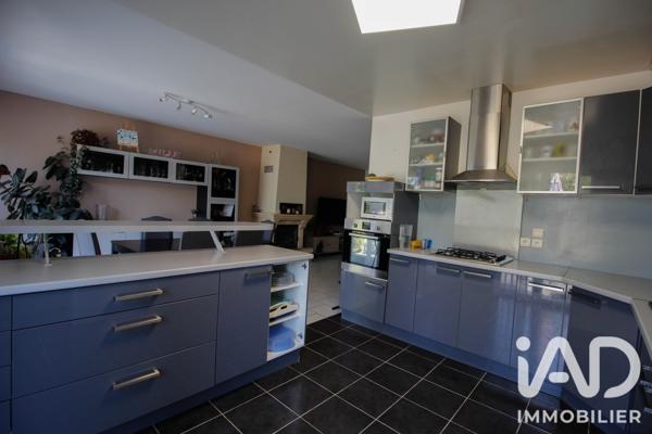 Maison à vendre 6 pièces 120 m² Bois-le-Roi
