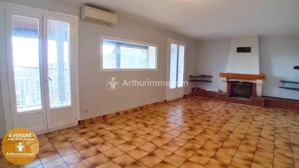 Vente Maison 7 pièces 178 m2 à Burlats