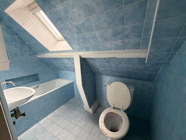 Maison à vendre 6 pièces  (56)
