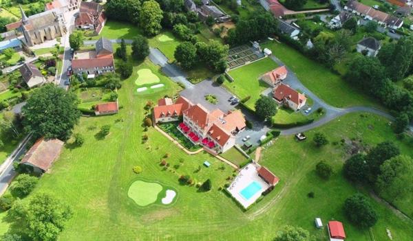 Dpt Creuse (23), à vendre BONNAT Hôtel *** - Restaurant - Golf 18 trous