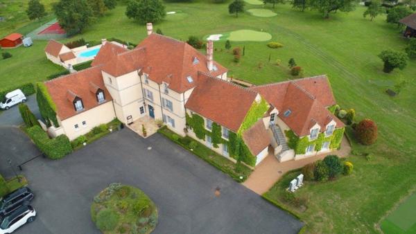 Dpt Creuse (23), à vendre BONNAT Hôtel *** - Restaurant - Golf 18 trous